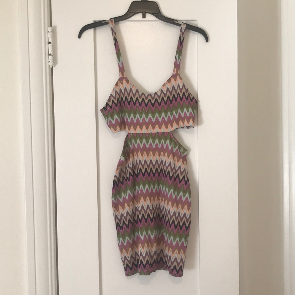 Lovers + Friends Cut Out 70s print dress